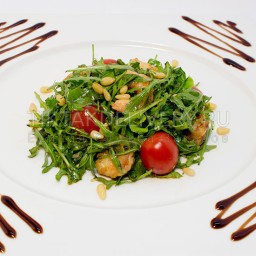 Салат "Руккола с креветкой"